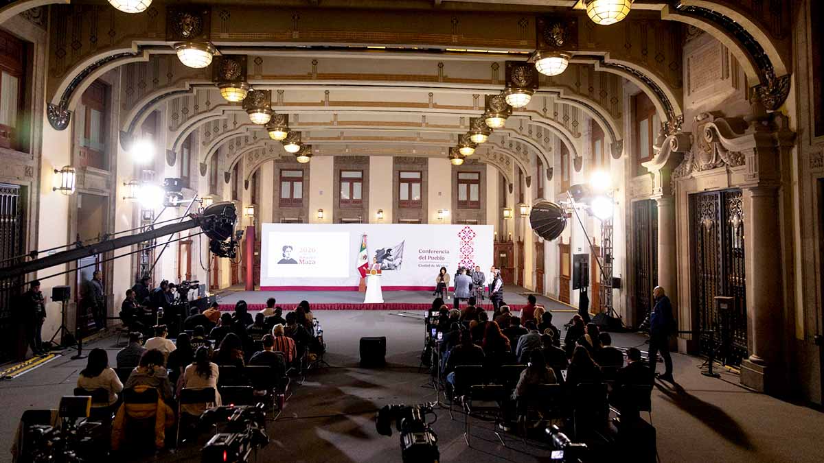 Padres de Ayotzinapa se mostraron receptivos con nueva línea de investigación, revela Sheinbaum