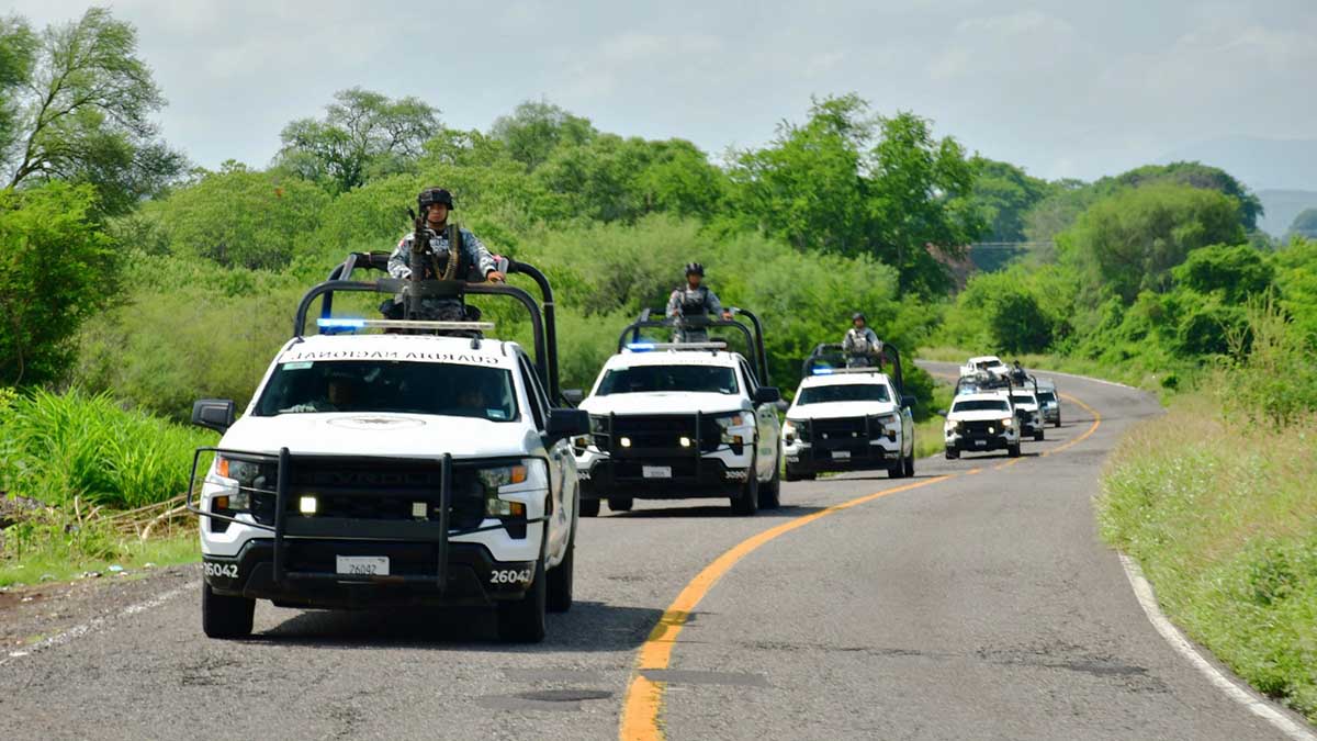 Sedena envía a mil 500 elementos a Michoacán
