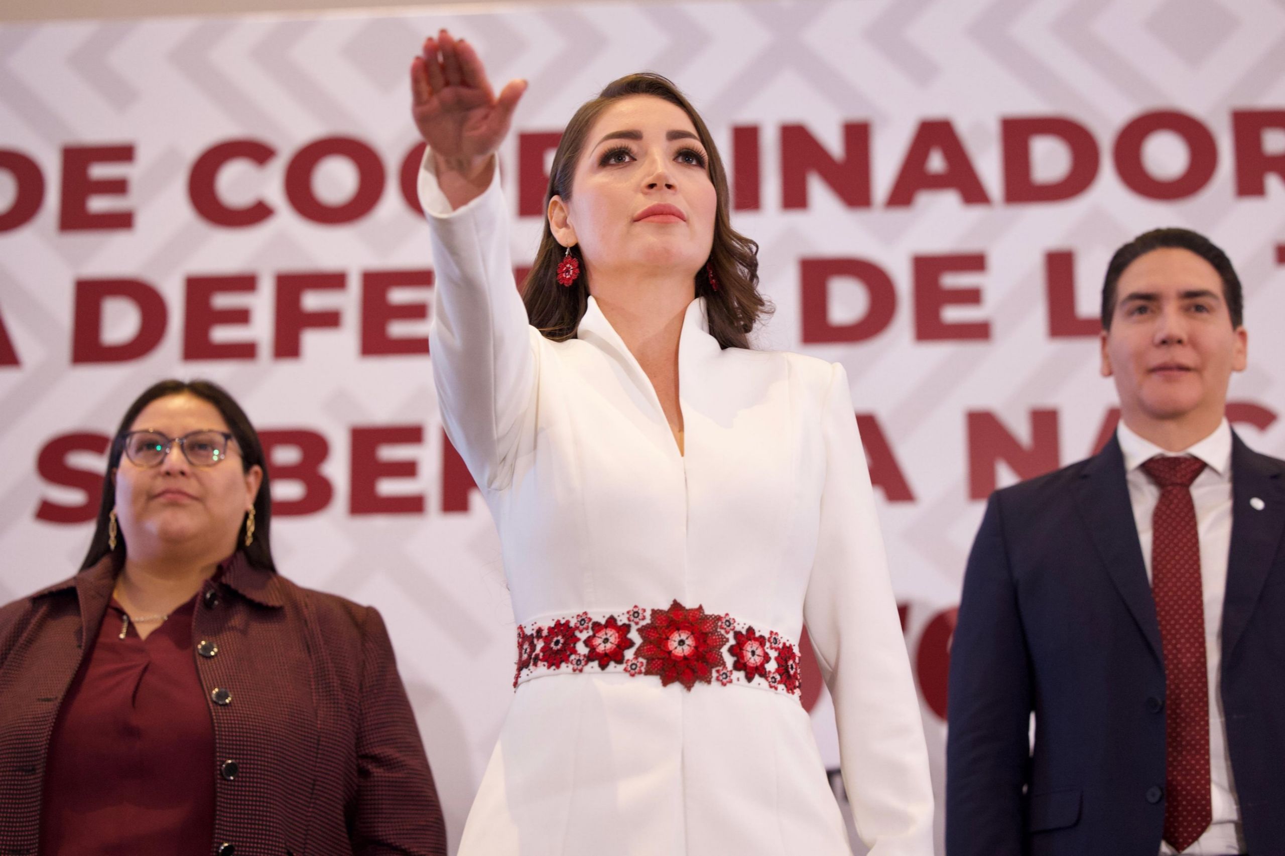 Salvan candidatura de Bugarín; es mexicana por nacimiento, dice Alcalde