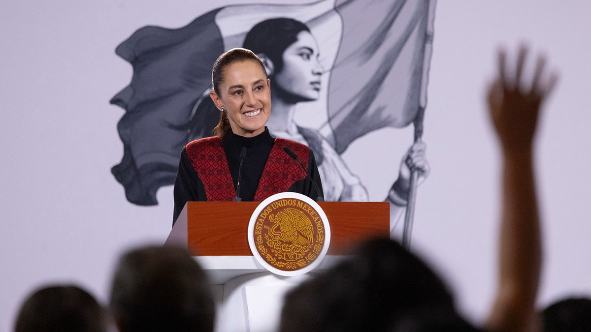 Sheinbaum inicia gira para reunirse con directores de hospitales de IMSS Bienestar